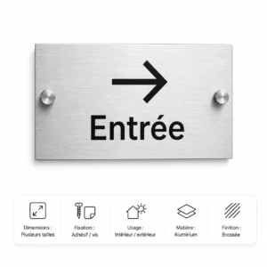 Plaque entrée en aluminium brossé sur fond blanc